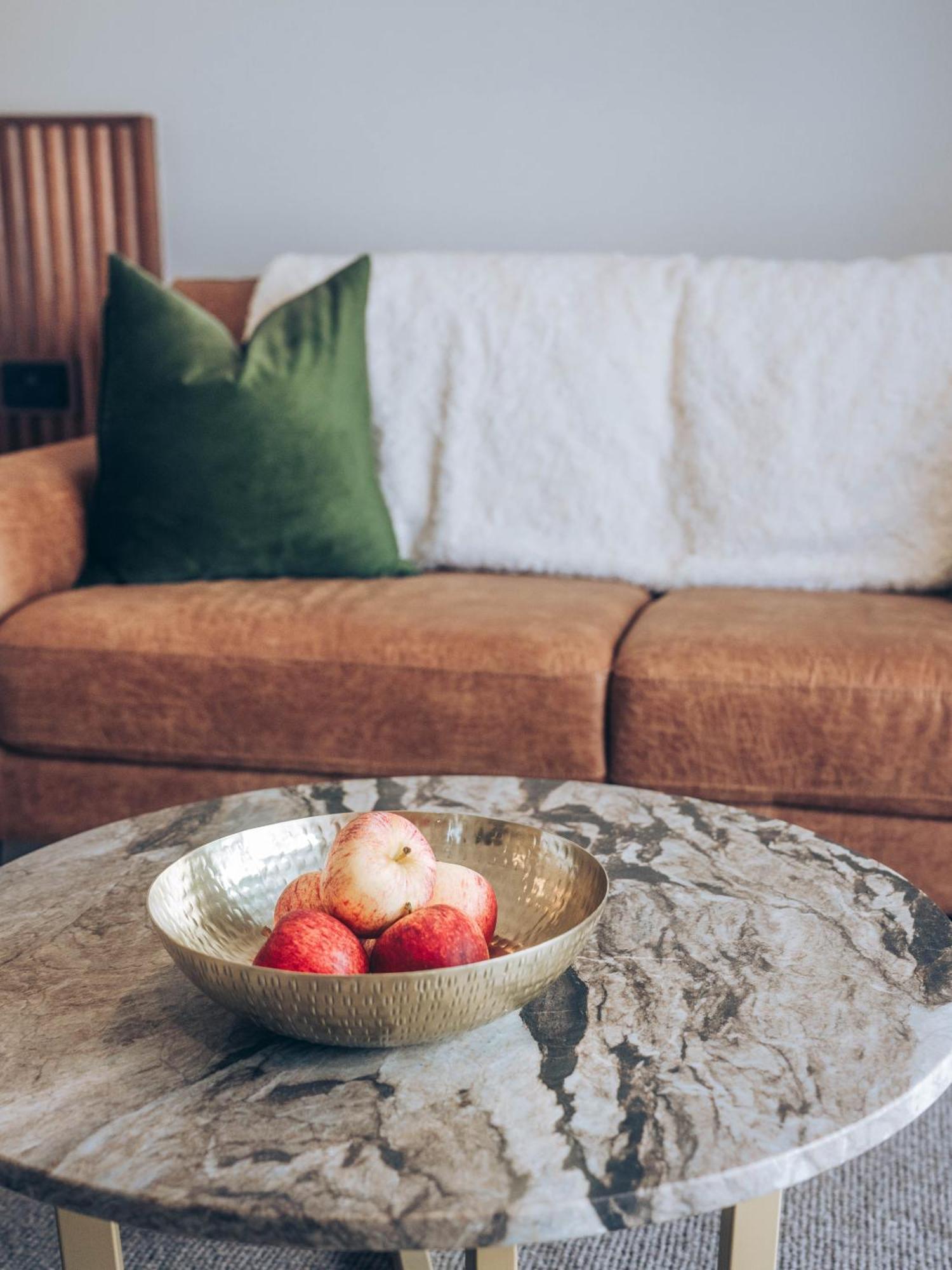 Risby Cove Boutique Hotel Strahan Kültér fotó