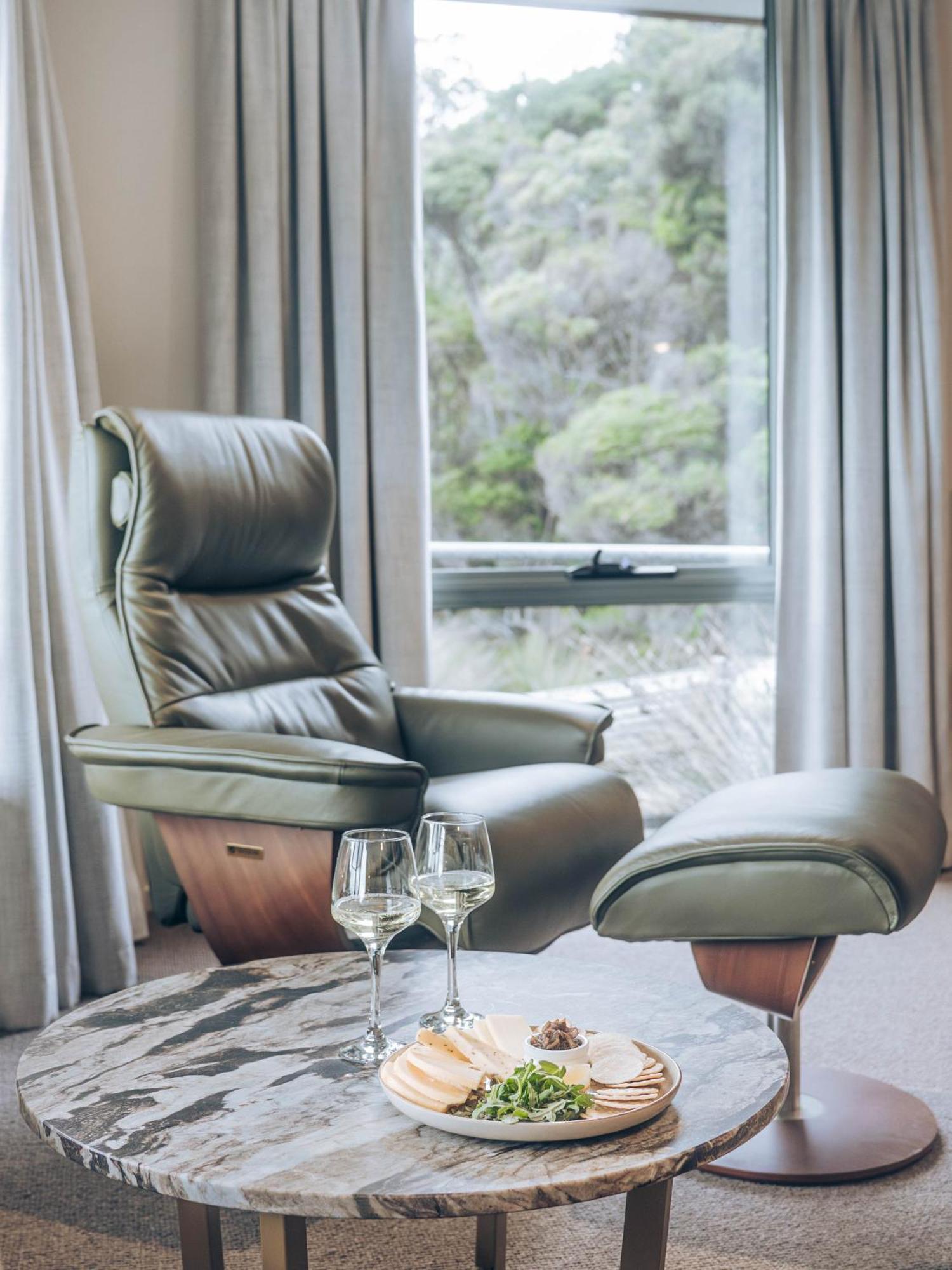 Risby Cove Boutique Hotel Strahan Kültér fotó